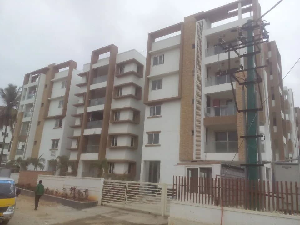 Sriven at 205 — Elevation