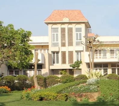 Achievers Status Expandable Villas, Sector 49