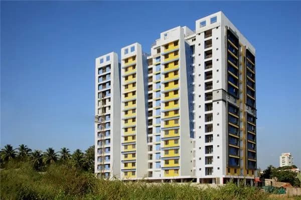 ABAD Sunshine Court, Vazhakkala