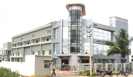 AM Arena, Beratena Agrahara