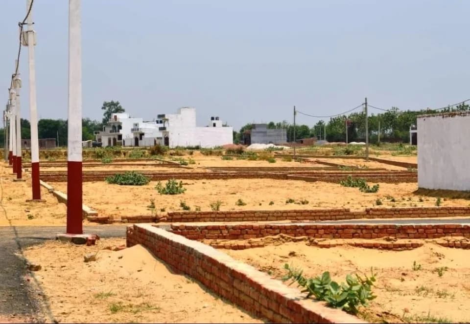 Gulmohar Green, Gomti Nagar Extension