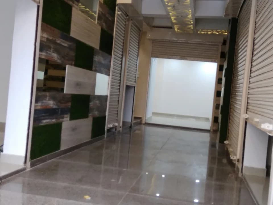 Chaudhary Galleria, Vikas Nagar