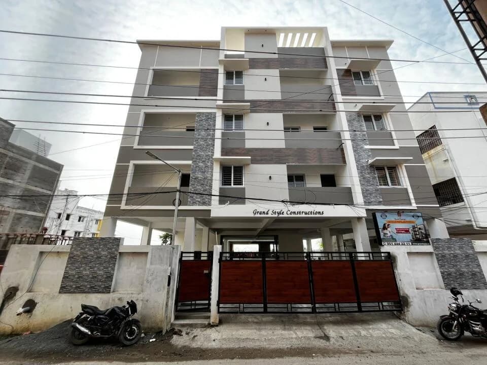Grand Springs, Thoraipakkam