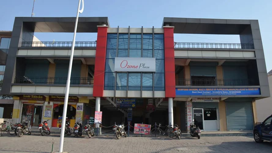 Ozone Plaza, Mahua Khera