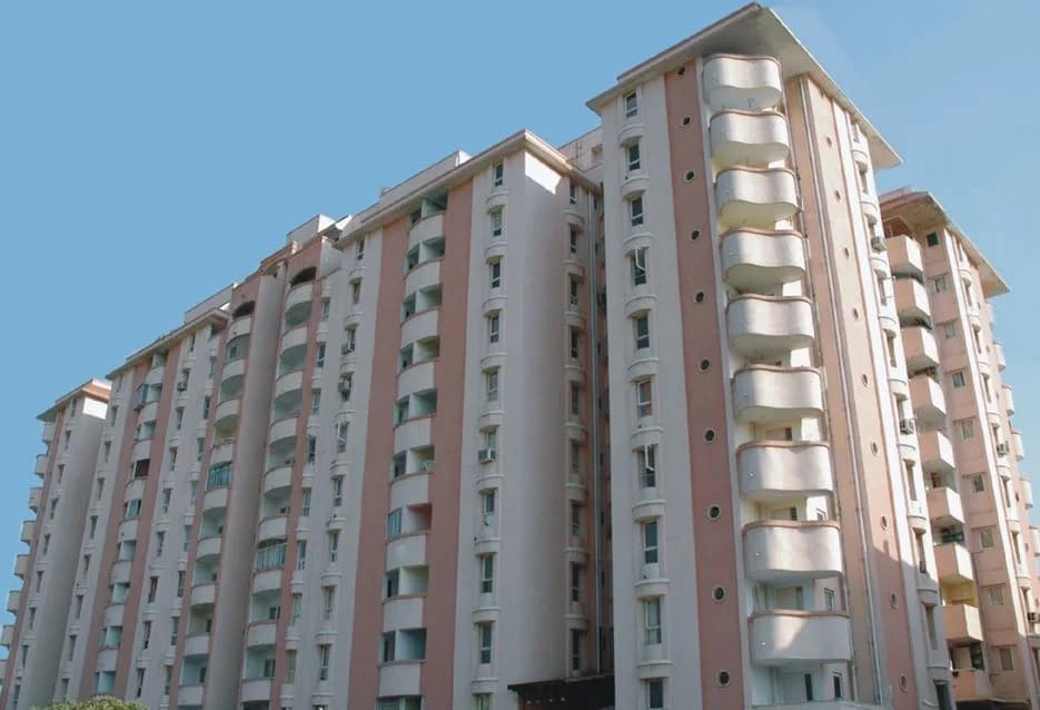 Shivalik Sanjay Tower, Satellite