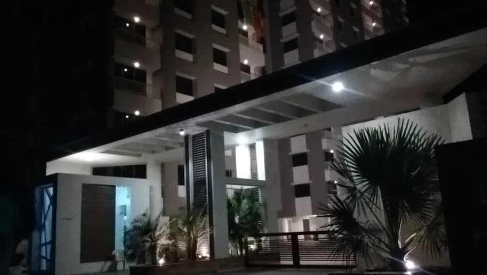 Vraj Apple Elegance, Kalavad Road