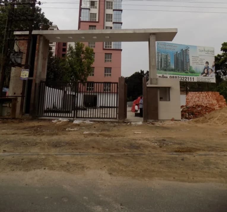 Rajwada Springfield, Kamalgazi