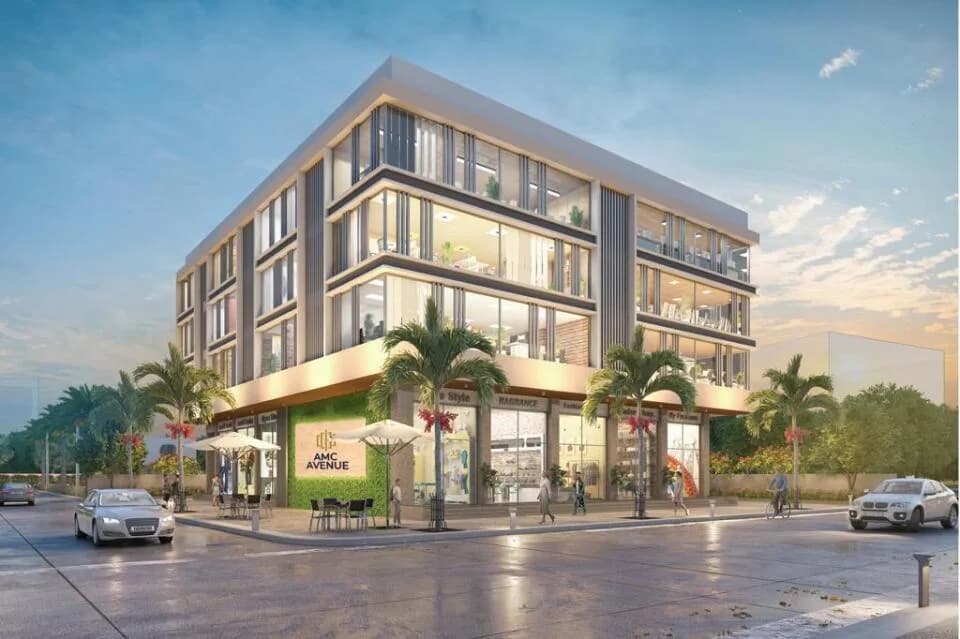 AMC Avenue, Mohammed Wadi