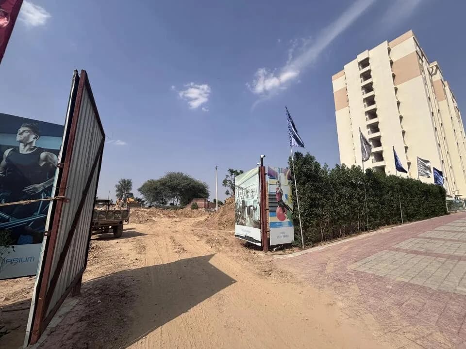 Auric Aqua Homes — Site View