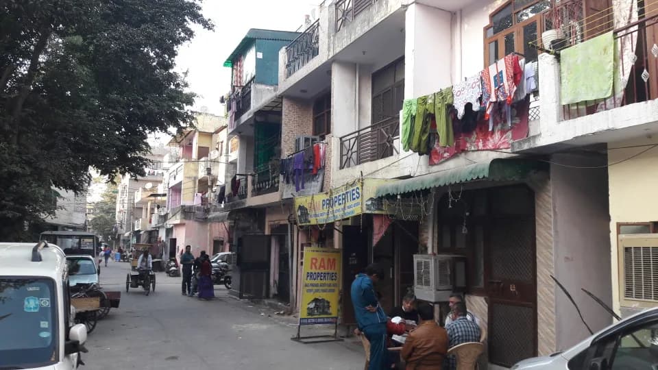 Dda Flats, Sector 15 Rohini