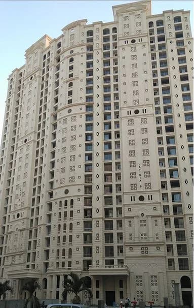 Hiranandani Lavinia, Hiranandani Estate