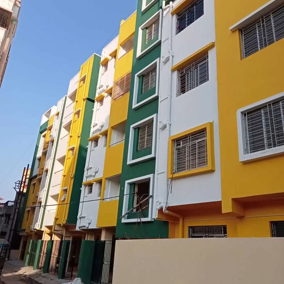 Aashirwad Apartment, Chinar Park