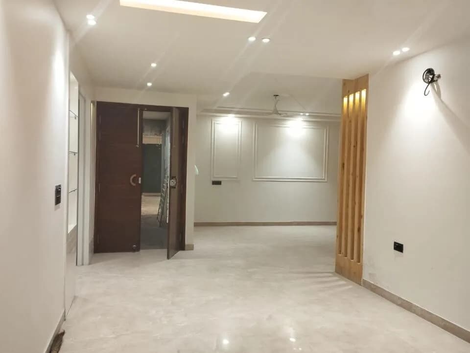 Lucky Dwarkadhish Premium Floors, Sector 26 Rohini