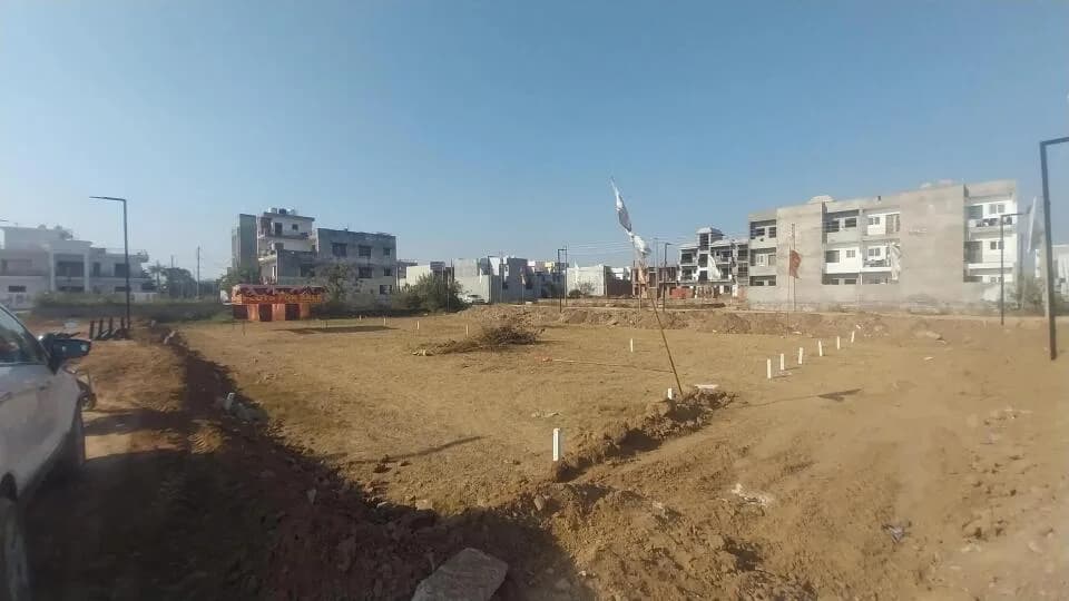 Sunshine City, Sector 115