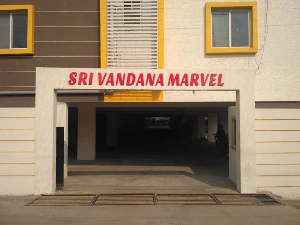 Sri Vandana Marvel, VGP Layout