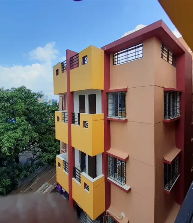 Panchmukhi Manohar Towers at Khadina More, Chinsurah