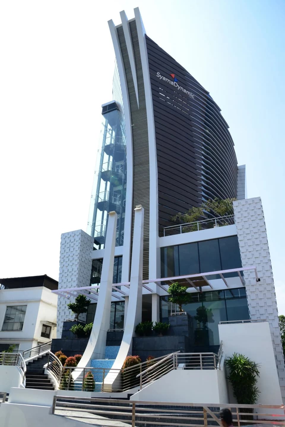 Syama Business Hub, Vytilla