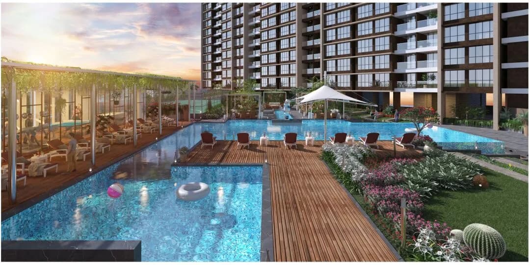 19 East, Nerul