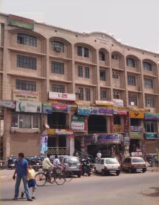 Bhaskar Gorakhnath Complex, Kidwaipuri