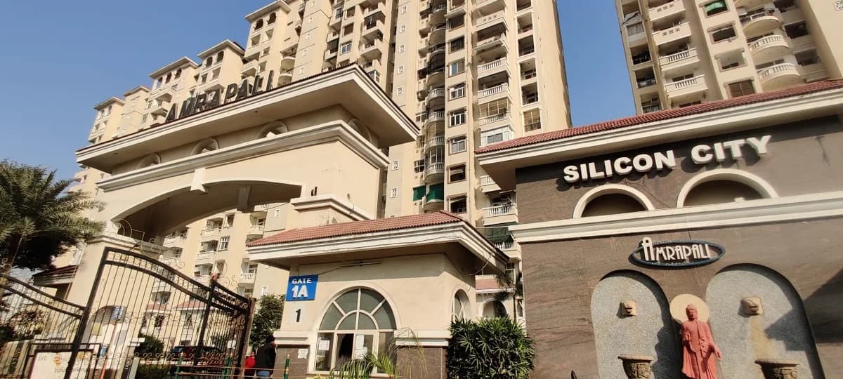 Amrapali Silicon City, Sector 76