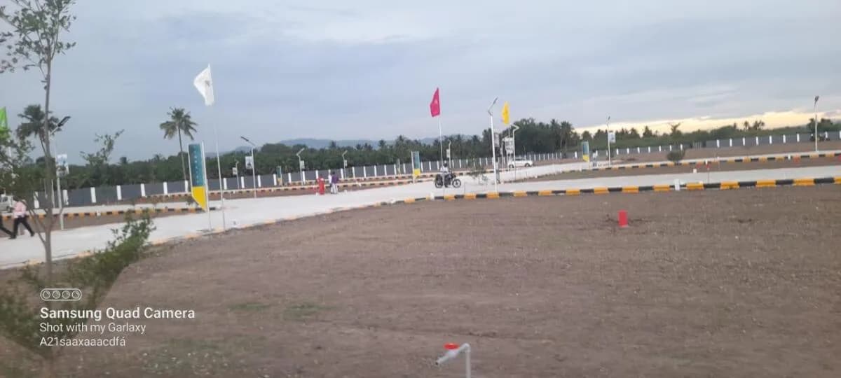 VIP Icon City, Muthanampatti