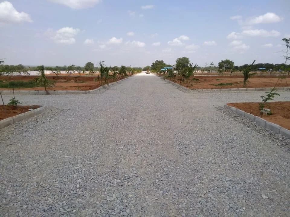Mahesh Sri Village — Internal Road