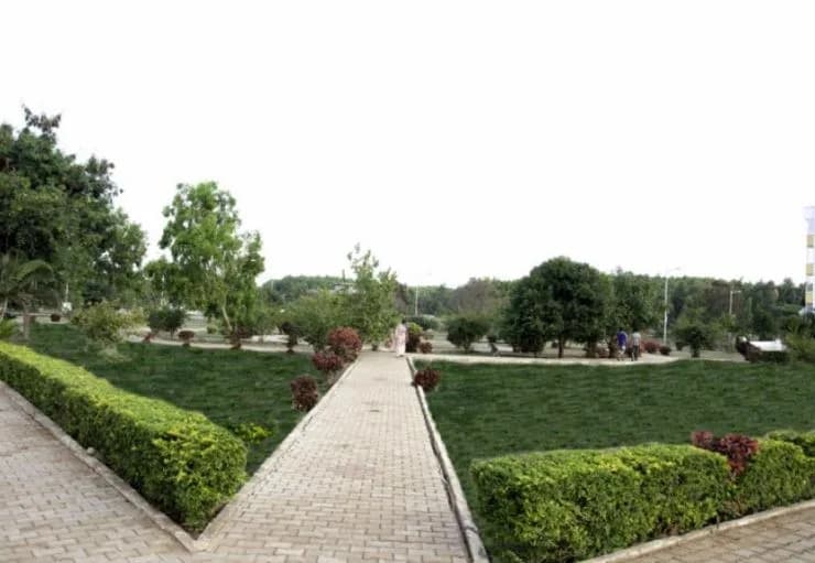 KB Royale, Bommasandra
