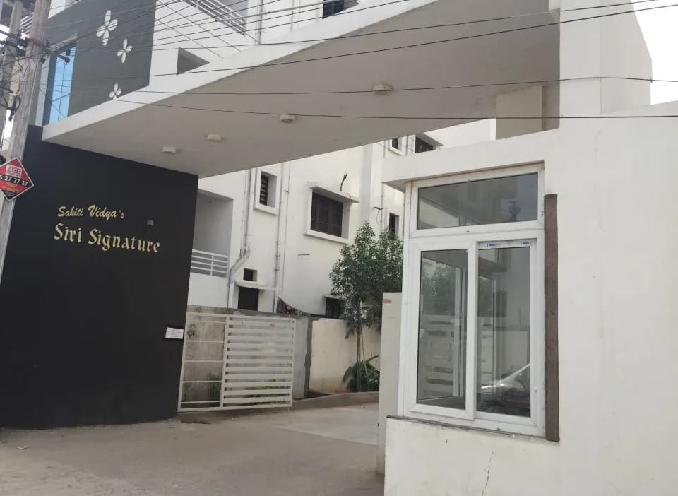 Sahiti Siri Signature, Madhapur