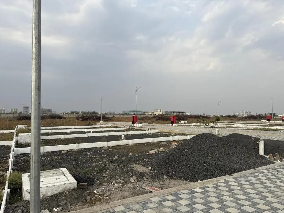 Oasis 36, Besa Pipla Road