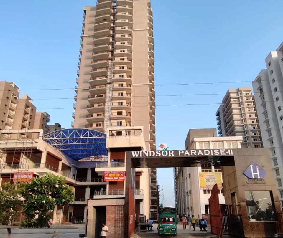 Windsor Paradise 2, Raj Nagar Extension