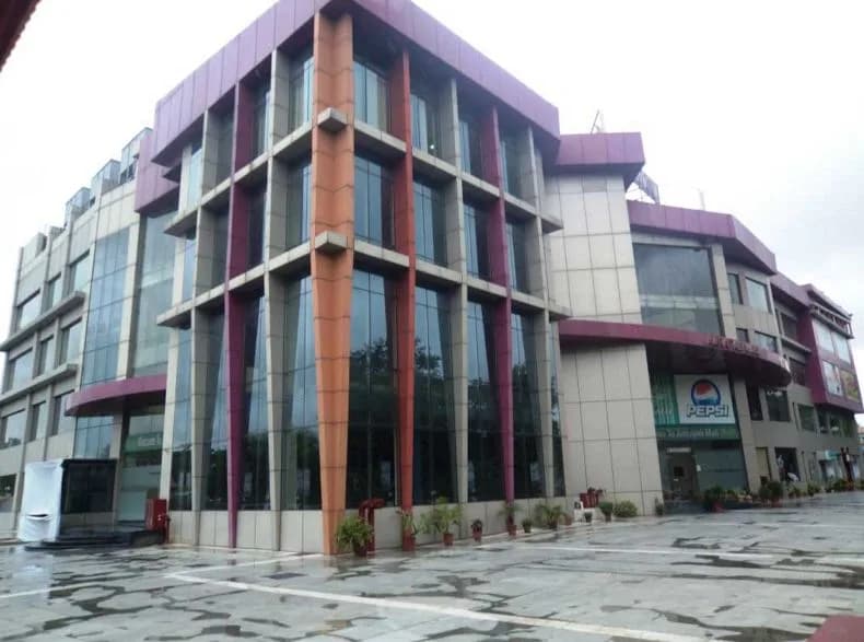 Amrapali Multiplex Mall, CB Ganj