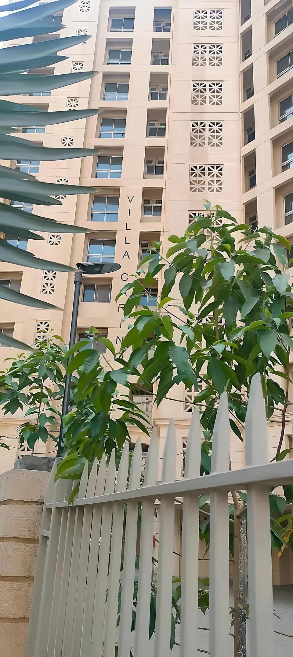 Hiranandani Estate Villa Carino, Hiranandani Estate