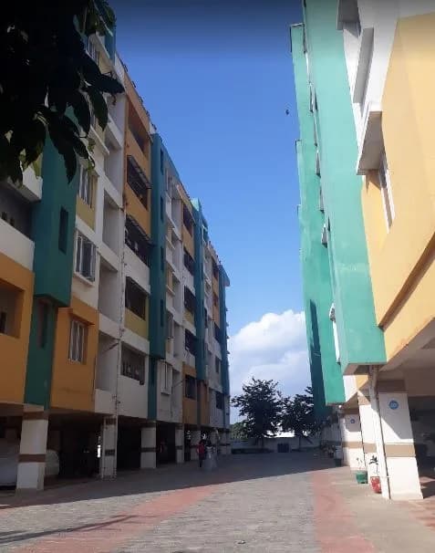 Suvarna Srinivasam, Gajuwaka