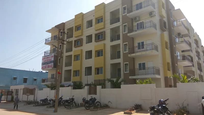 Sraddha White Cliff, Whitefield