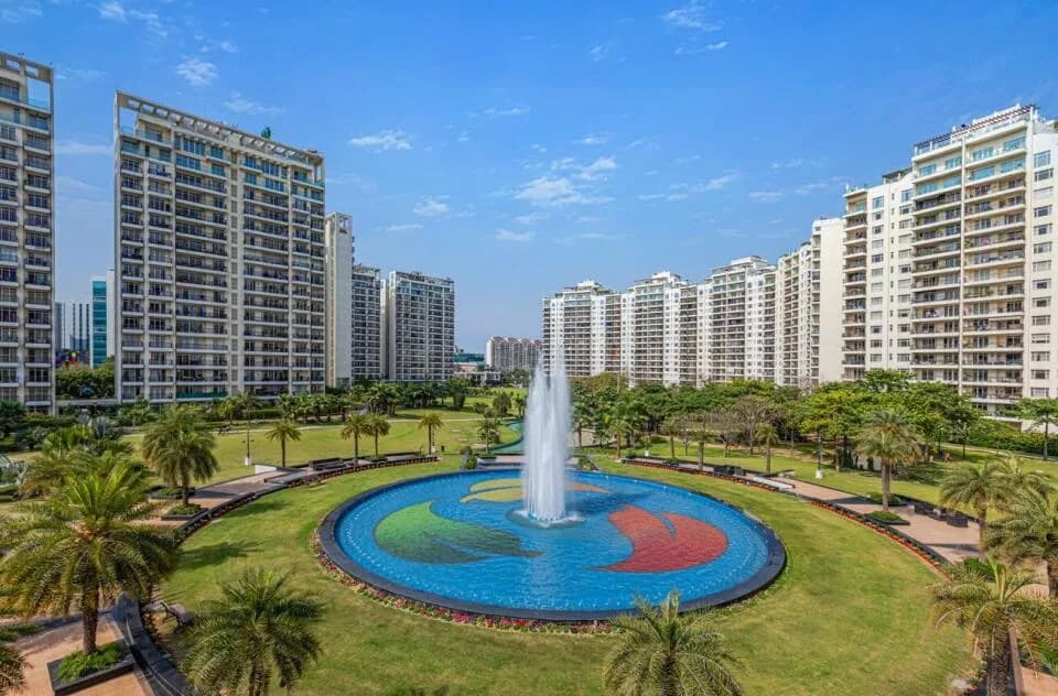 Bellavista Central Park Resorts, Sector 48