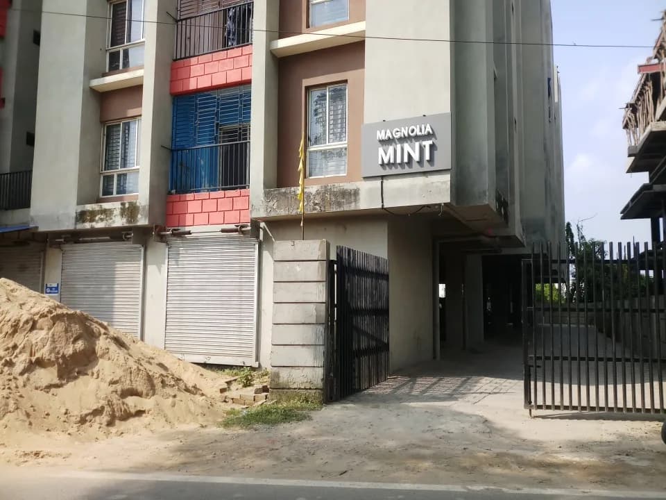 Magnolia Mint, Rajarhat