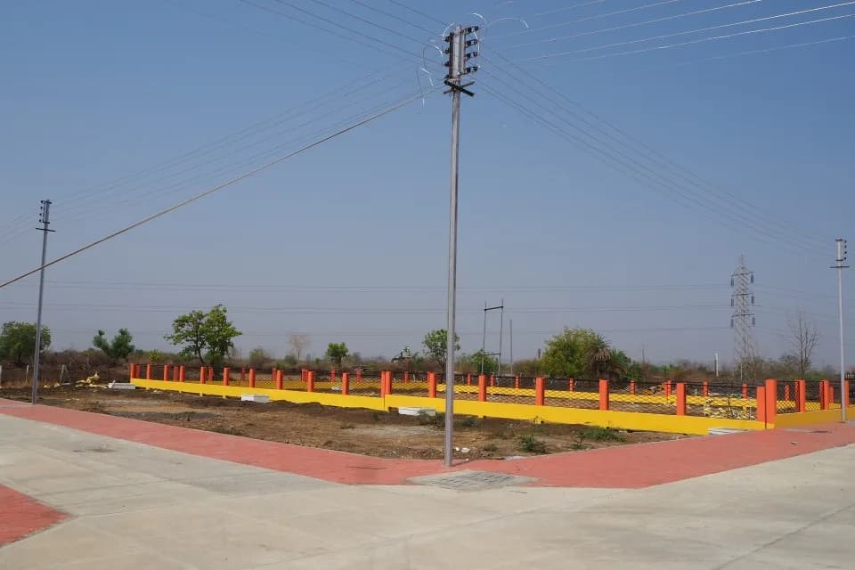 Aaditya Premium 6, Mihan