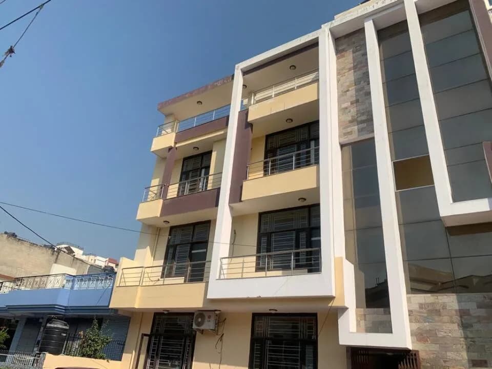 Crossworld Model Town Flats, Malviya Nagar