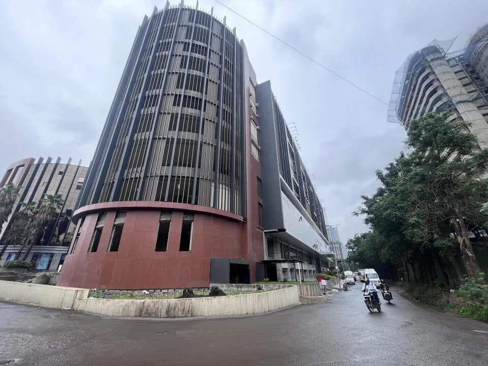 Apex, Hadapsar