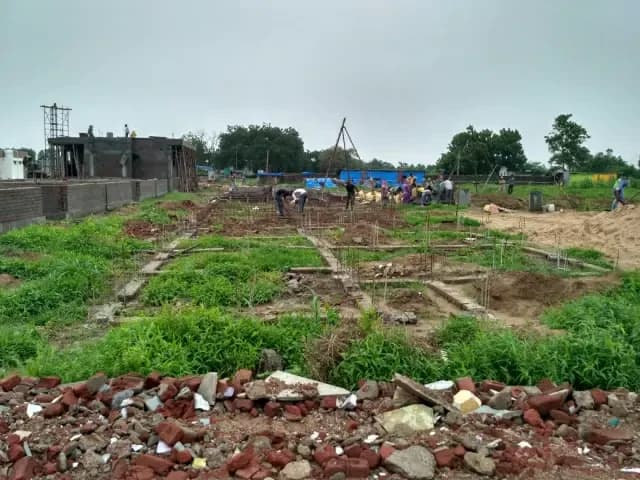 Gokul Duplex, Jambuva