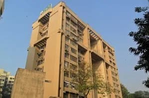 Mayfair Gardens, Andheri West