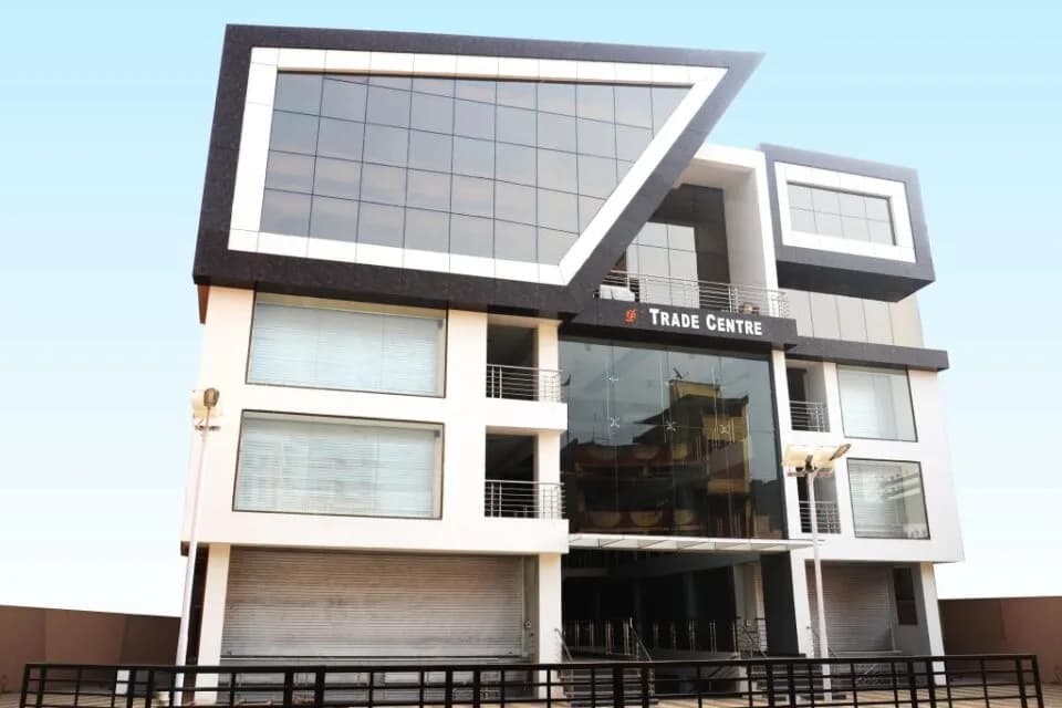 Prarthana Trade Centre, Upper Bazar