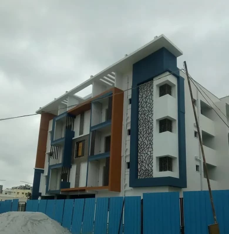 SDR Sri Gayathri Empire, Horamavu