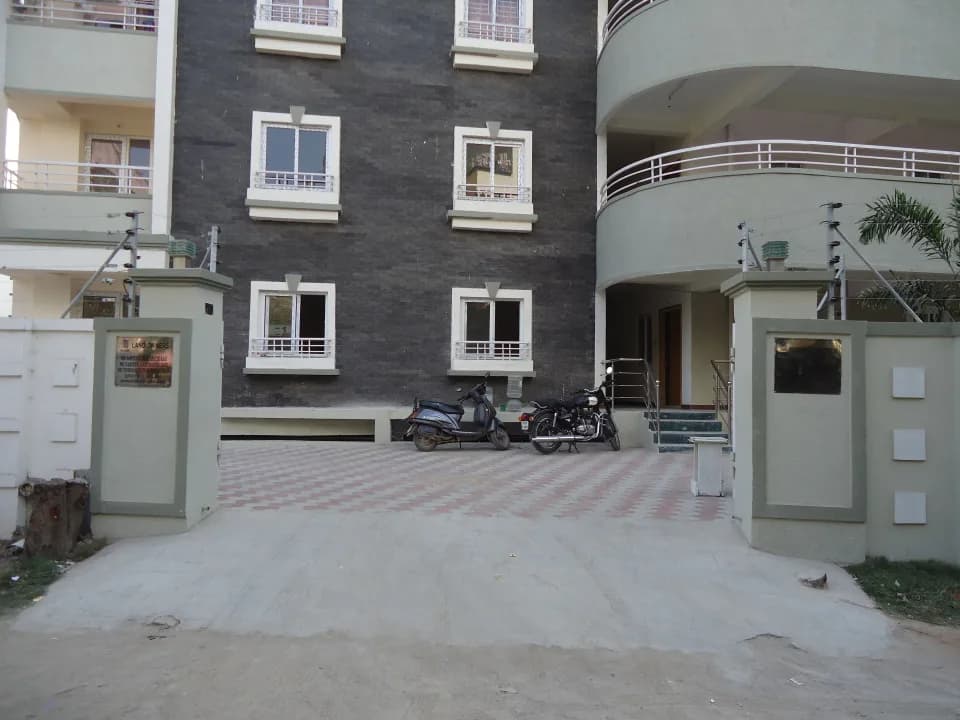 NSKs Bliss Meadows, Madinaguda