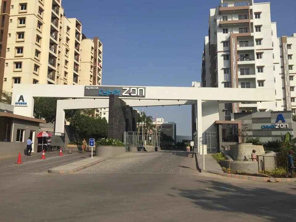 Aparna CyberZon, Nallagandla