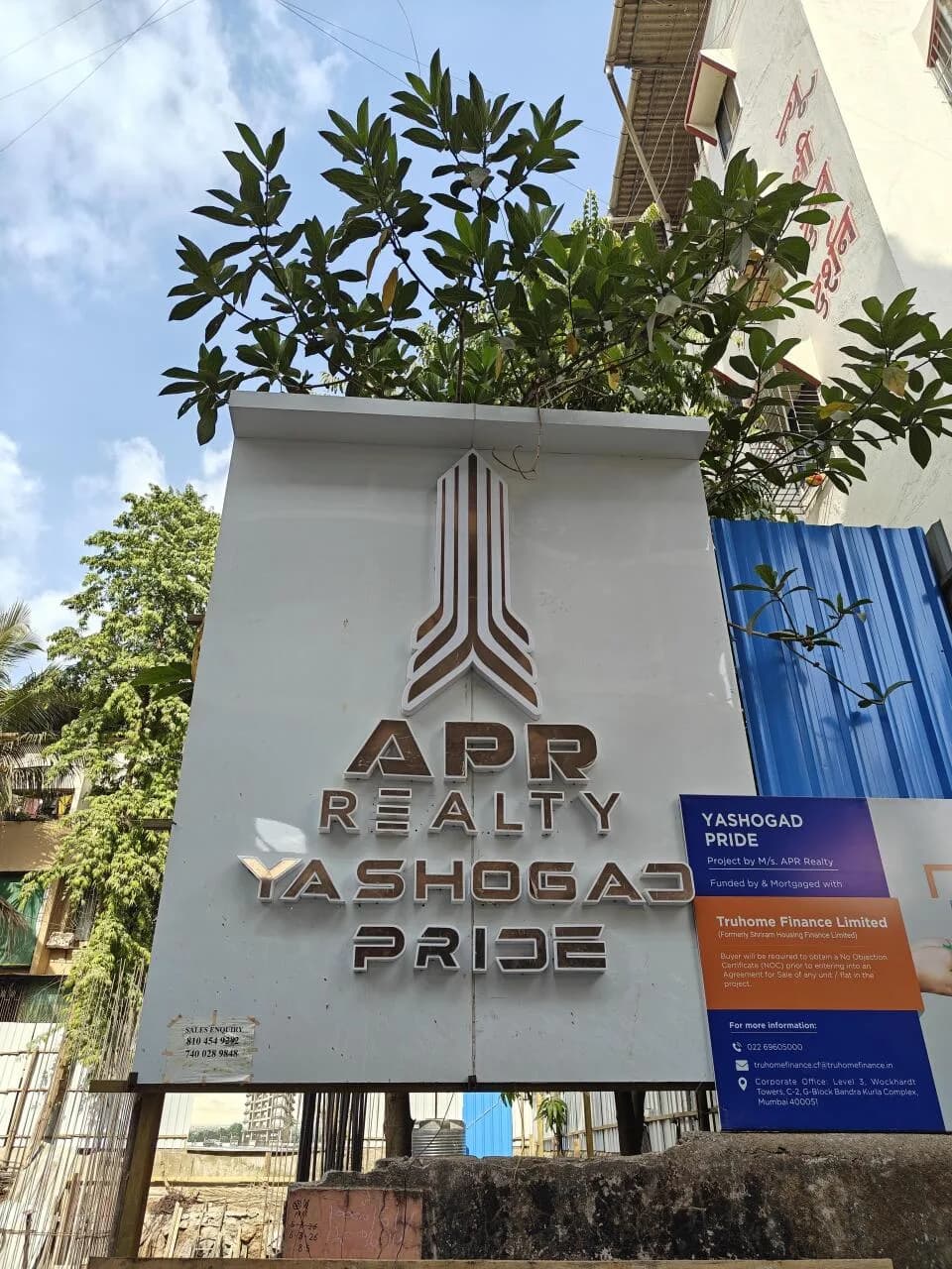 APR Yashogad Pride, Kalyan