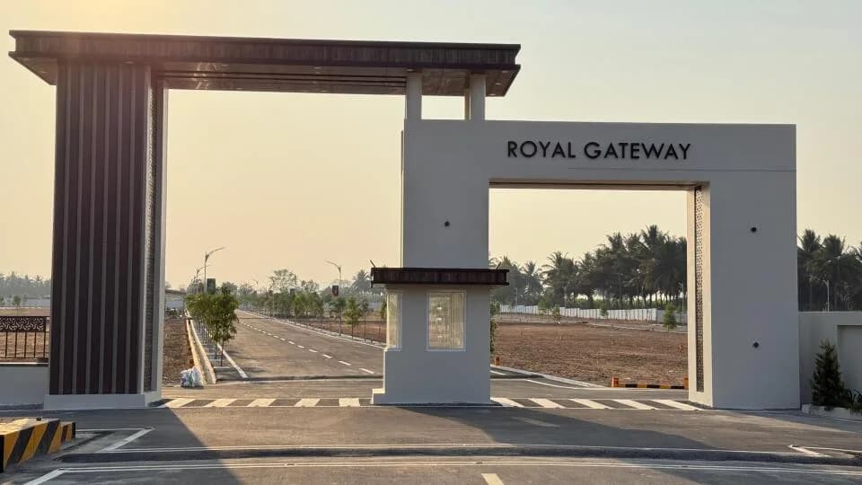 Dream Royal Gateway, Karamadai