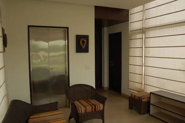 Sidhartha NCR Lotus — Lift Lobby