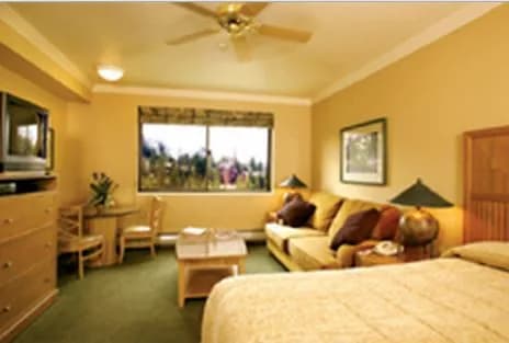 Top Crystal — Bedroom