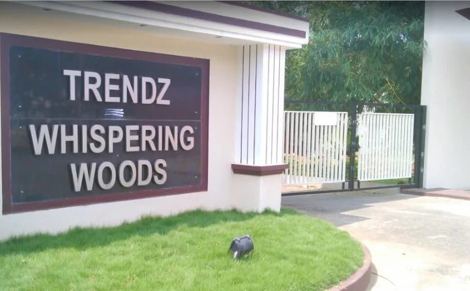 Trendz Whispering Woods, Bogadi